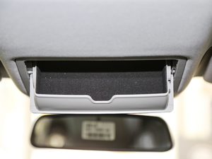 2018240PS PURE Lа g