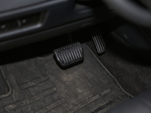 2018240PS PURE Lа п؅^