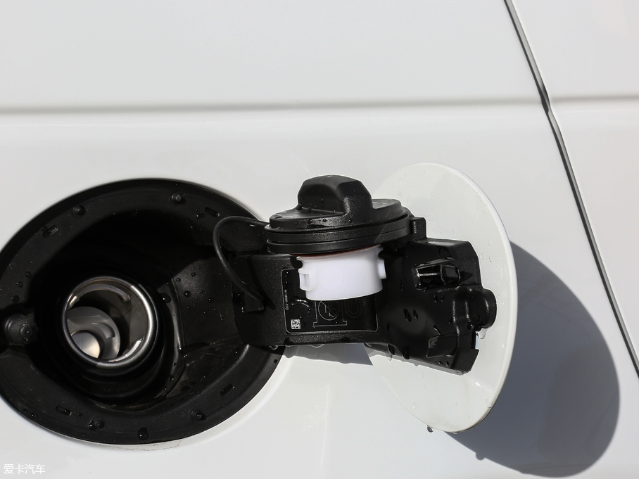 2018��l�F���� 240PS HSE��