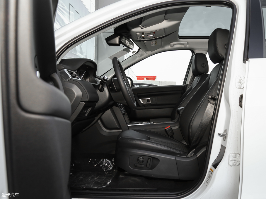 2018��l�F���� 200PS PURE��