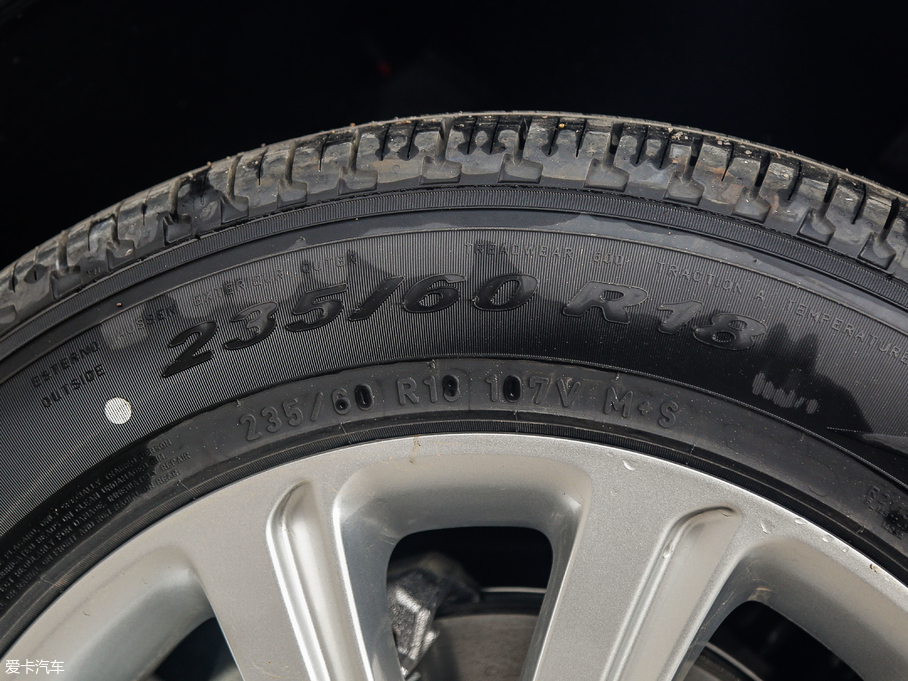 2018l(f)F(xin) 240PS SE