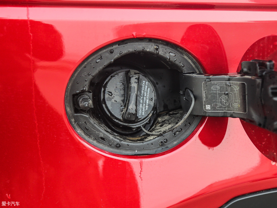 2018l(f)F(xin) 240PS SE