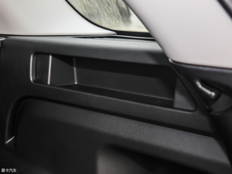 2018l(f)F(xin) 240PS SE