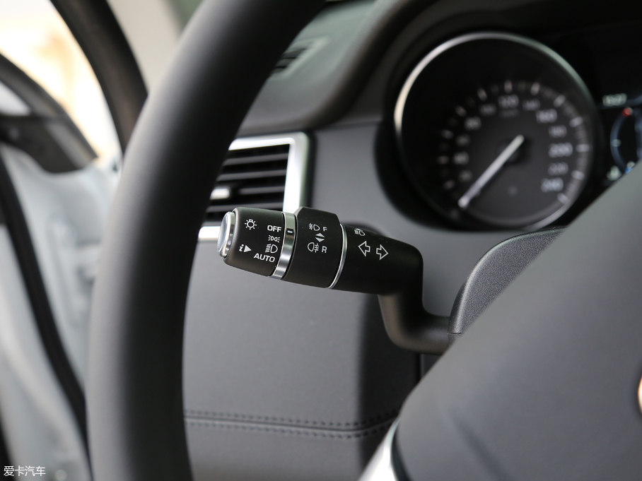 2018l(f)F(xin) 240PS PURE