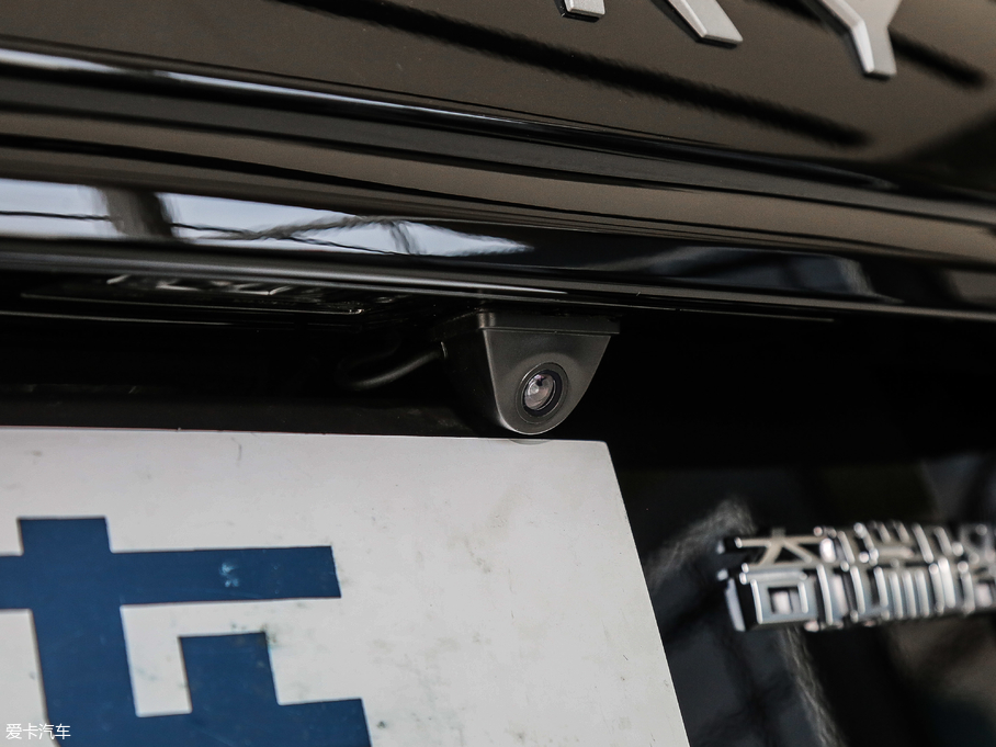 2018l(f)F(xin) 240PS PURE