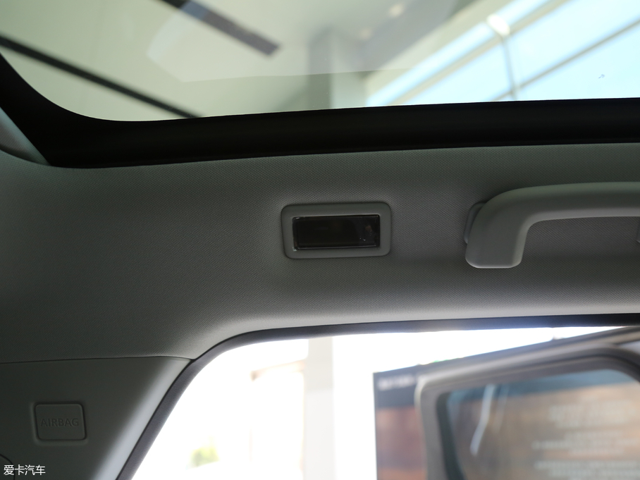 2018l(f)F(xin) 240PS SE