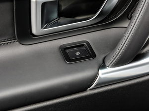 2018240PS HSE LUXURY g