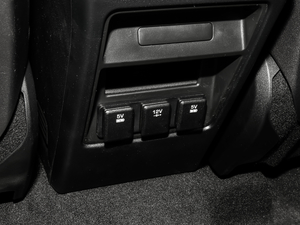 2018240PS HSE LUXURY g