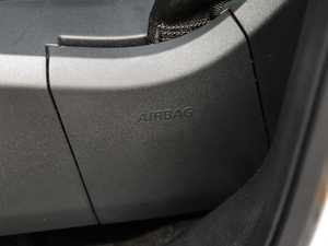 2018240PS HSE LUXURY g