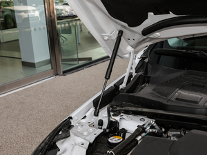 2018240PS HSE LUXURY 