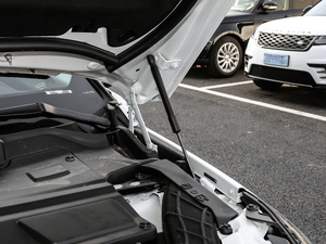 2018240PS HSE LUXURY 