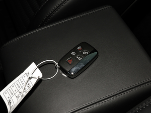 2018款240PS HSE LUXURY版 车钥匙