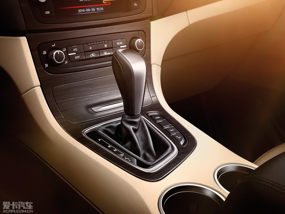 2015���A�7 2.0T �Ԅ����m��