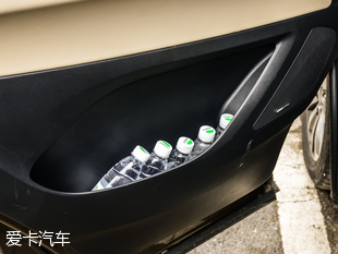 華晨華頌2015款華頌7