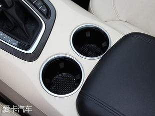 華晨華頌2015款華頌7