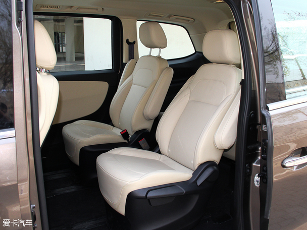 華晨華頌2015款華頌7