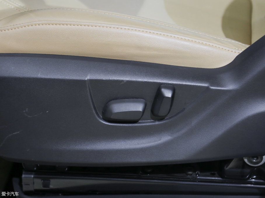 2017���A�7 ������