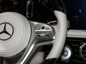 2019S 680 Pullman п؅^