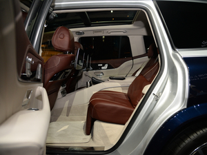 2021��GLS 600 4MATIC �Y���� ���g����