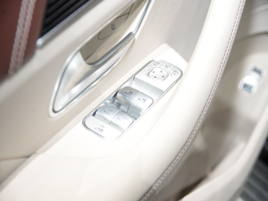 2021��GLS 600 4MATIC �Y���� ���g����