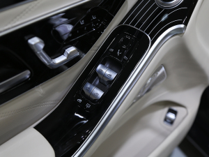 2021S 580 4MATIC {܇ƅ^	