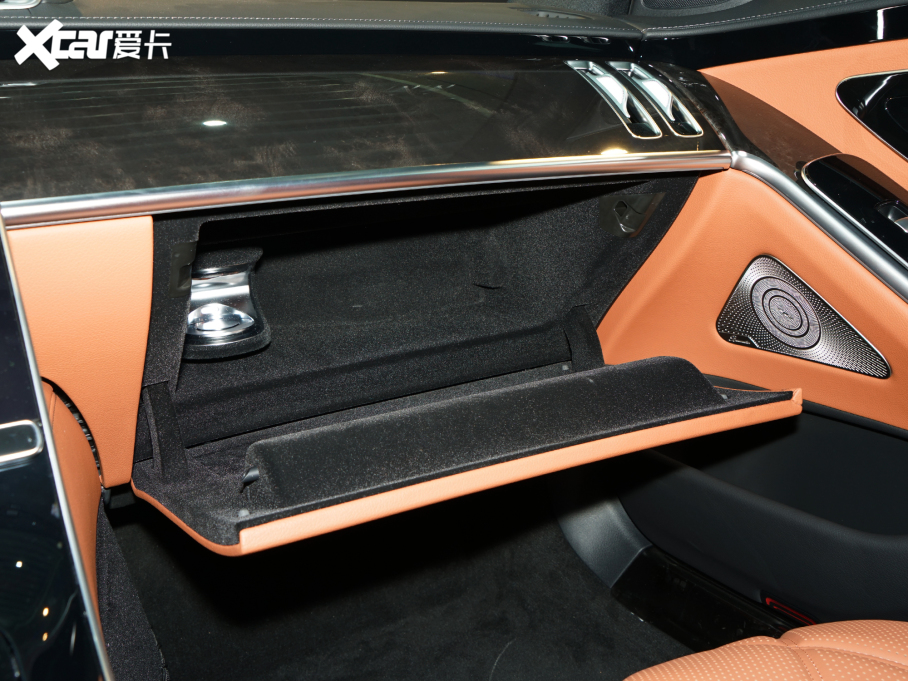 2022~ͺS S 480 4MATIC ؄e