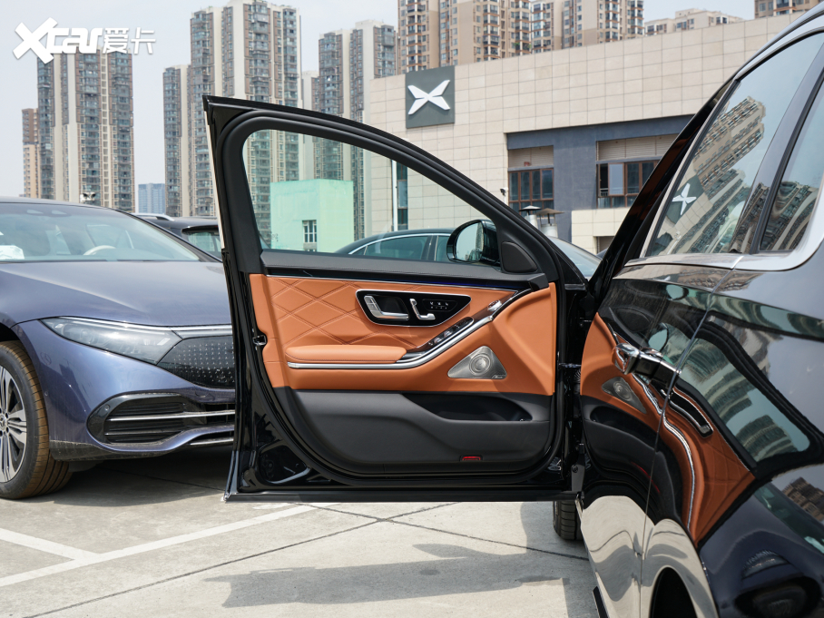 2022~ͺS S 480 4MATIC ؄e