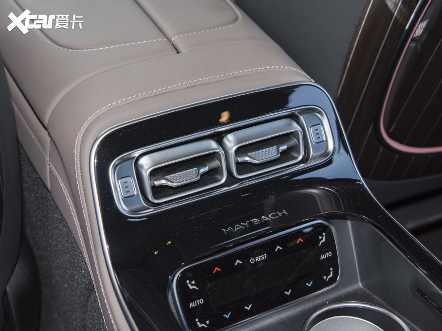 2022~ͺS S 680 4MATIC ĸ߶װl