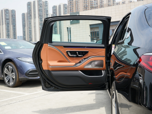 2022S 480 4MATIC ؄e ܇T