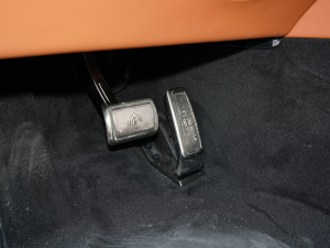 2022S 480 4MATIC ؄e п؅^