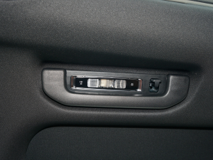 2022S 480 4MATIC ؄e п؅^