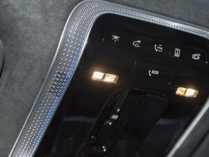 2022S 680 4MATIC ĸ߶װl(f) п؅^(q)