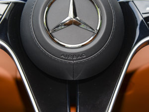 2023S 480 4MATIC п؅^