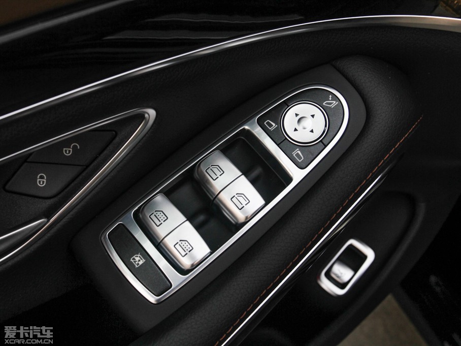 2015~ͺS(j) S 400 4MATIC