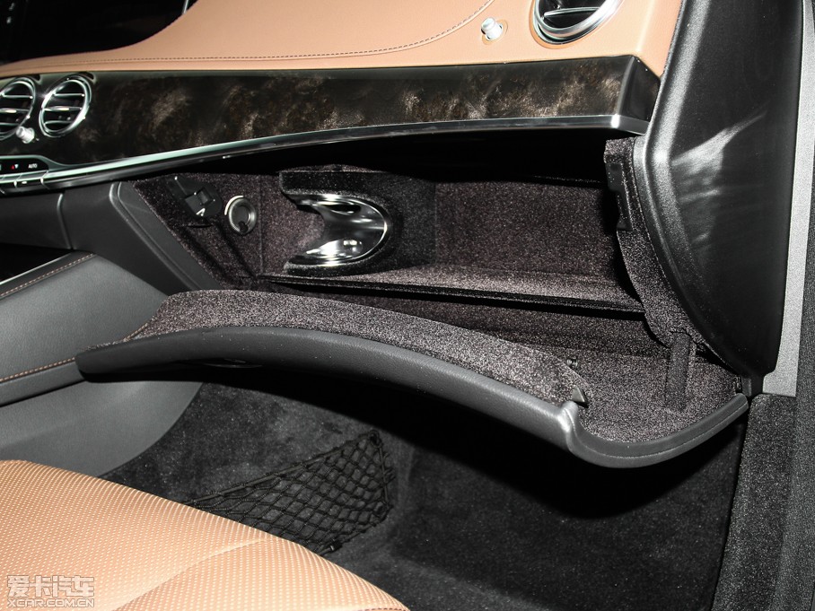 2015~ͺS(j) S 400 4MATIC