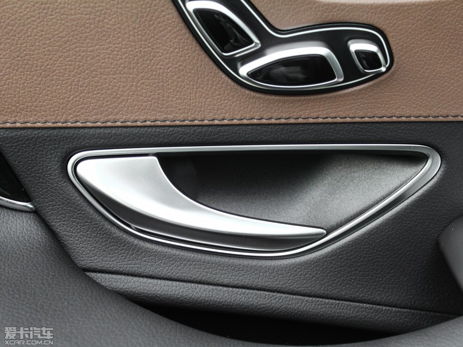 2015~ͺS(j) S 400 4MATIC