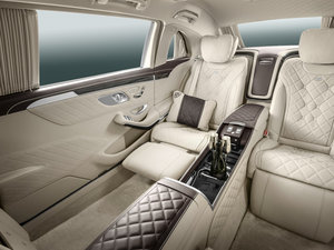 2015款S 600 Pullman 空间座椅