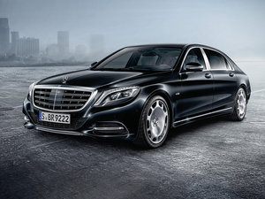 2016款S 600 Guard 整体外观