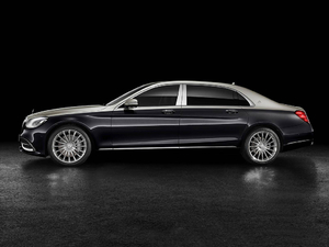 2019款S 560 整体外观