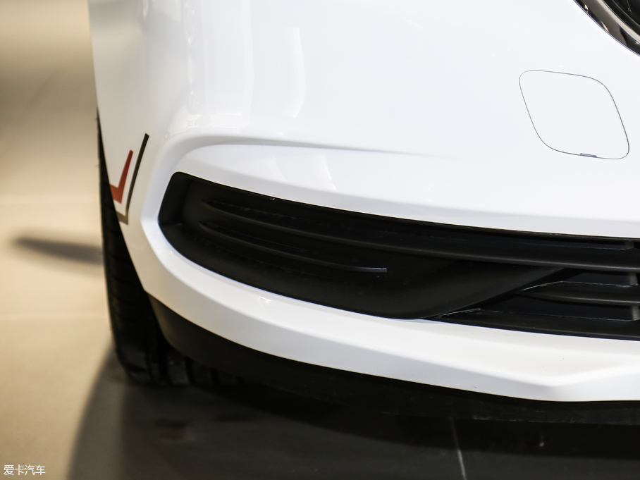 2019Ӣ 15T Խoη V