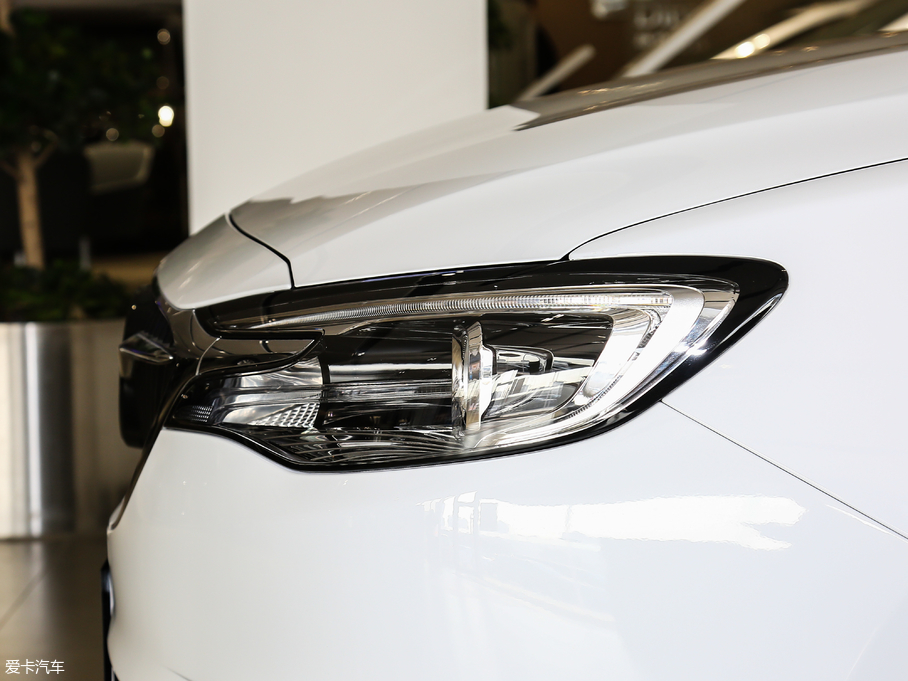 2019Ӣ 15T Խoη V