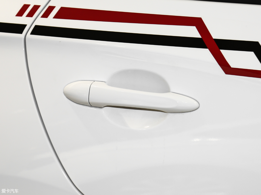 2019Ӣ 15T Խoη V