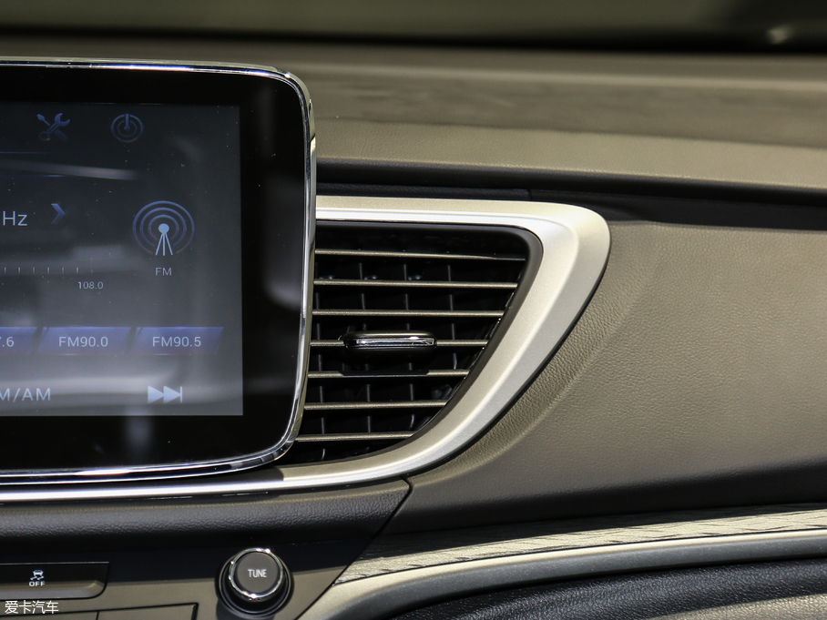 2019Ӣ 15T Խoη V