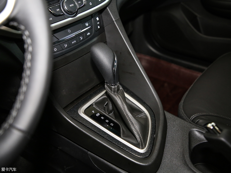 2019Ӣ 18T ԄӻӢ V