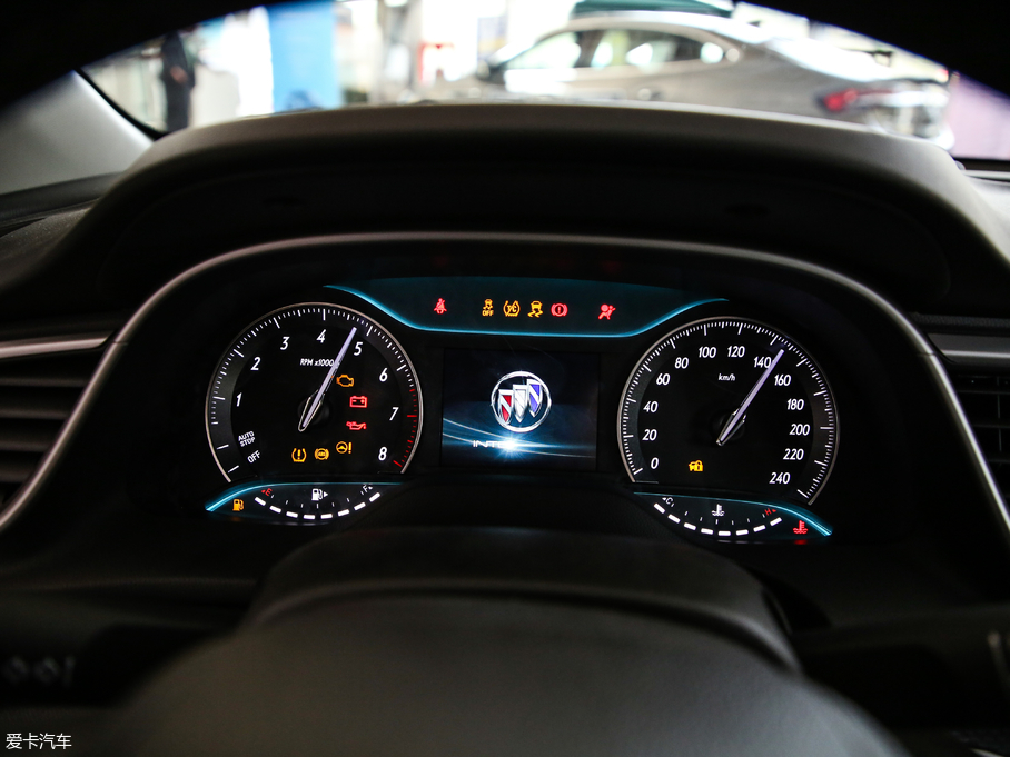 2019Ӣ 18T ԄӻӢ V