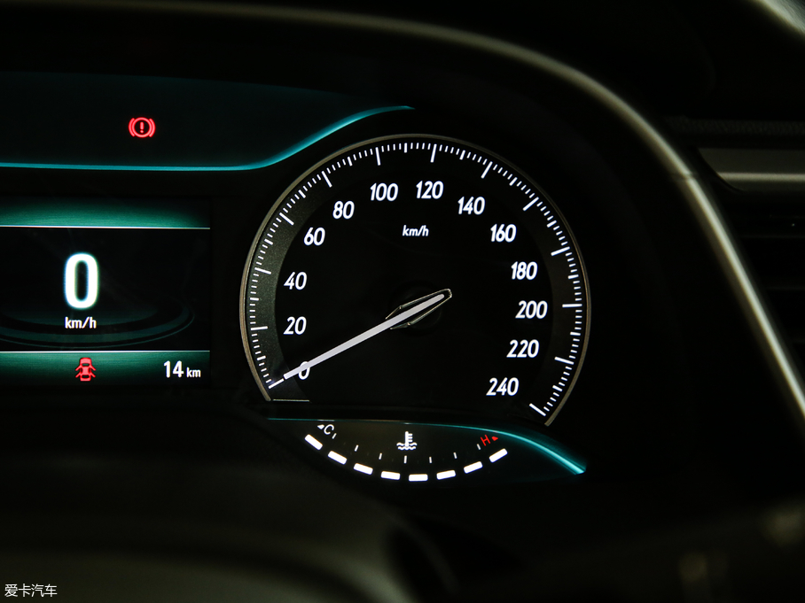 2019Ӣ 18T ԄӻӢ V