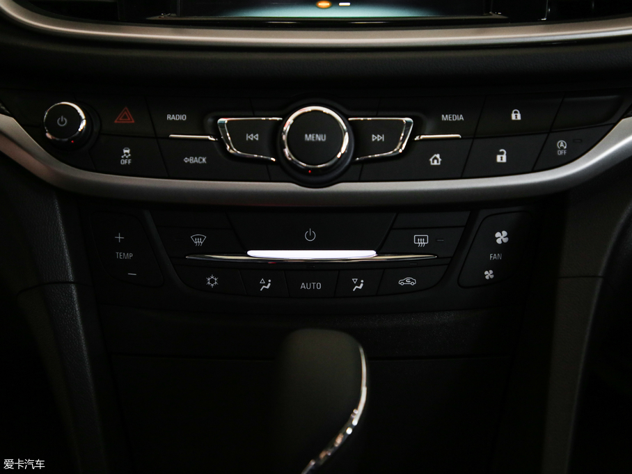 2019Ӣ 18T ԄӻӢ V