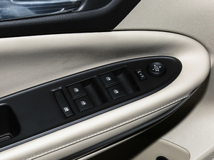 2019 15S Ԅ(dng)I(lng) {܇(ch)ƅ^(q)	