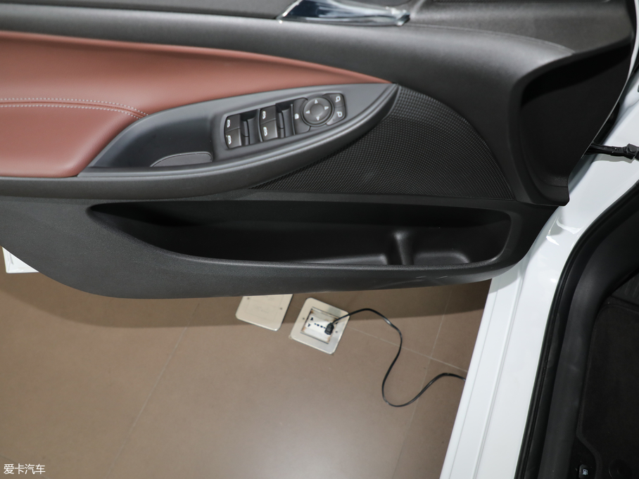 2019eGL6 18T 6(lin)F V