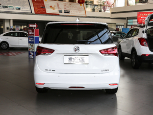 2019款18T 5座互联豪华型 国VI 正后	